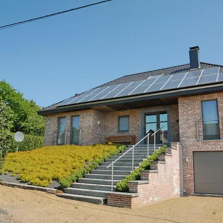 Modern Holiday In With Garden Holiday home *